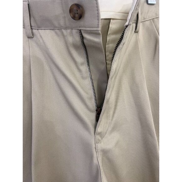 Men's LL BEAN Double L Classic Fit Pleated Khaki Chinos Pants Size 33W 34L - Picture 5 of 7